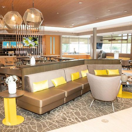 Springhill Suites By Marriott Woodbridge Exterior photo