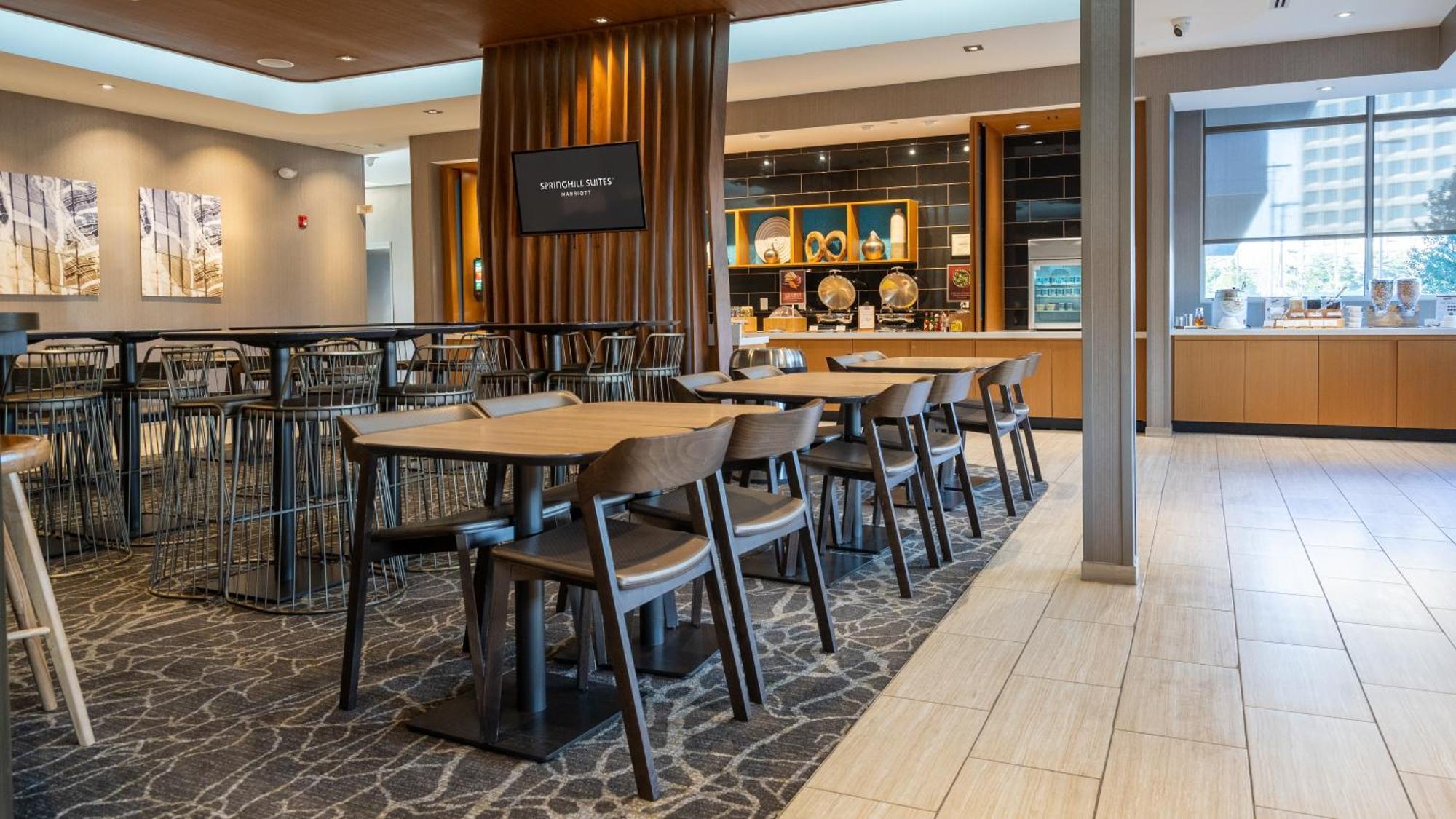 Springhill Suites By Marriott Woodbridge Exterior photo